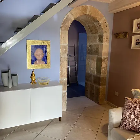 Casapiuholidaysicilia-adults Only Bed & Breakfast