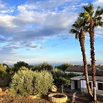 Casapiuholidaysicilia - Adults Only לינה וארוחת בוקר 5*