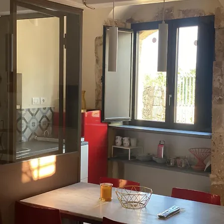Casapiuholidaysicilia - Adults Only Oda ve Kahvaltı 5*